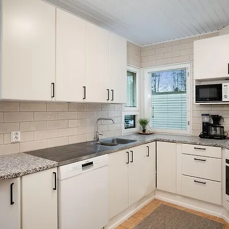 아파트 Lumi - Peaceful, View, Sauna, Parking Hosted By Hygge Host 로바니에미